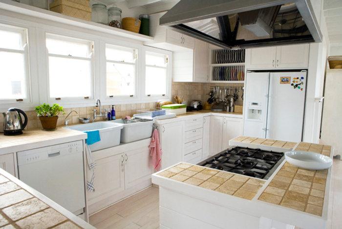 Bright organized modern kitchen
